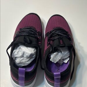 Vionic Women's Sneakers - Purple and Black